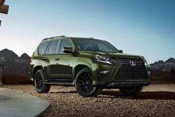 2022 Lexus GX Front Right in Green